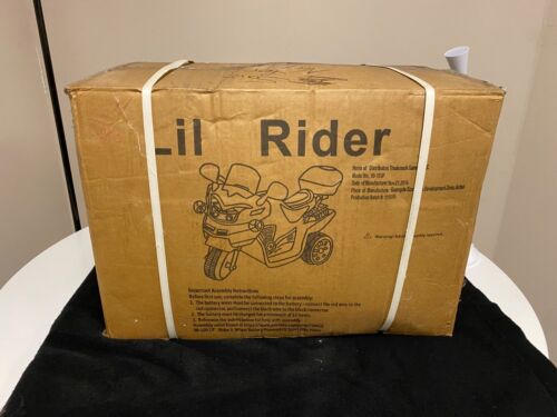 Load image into Gallery viewer, Rev Up the Fun with the New Lil Rider 80-109P 3 Wheel Ride-On!
