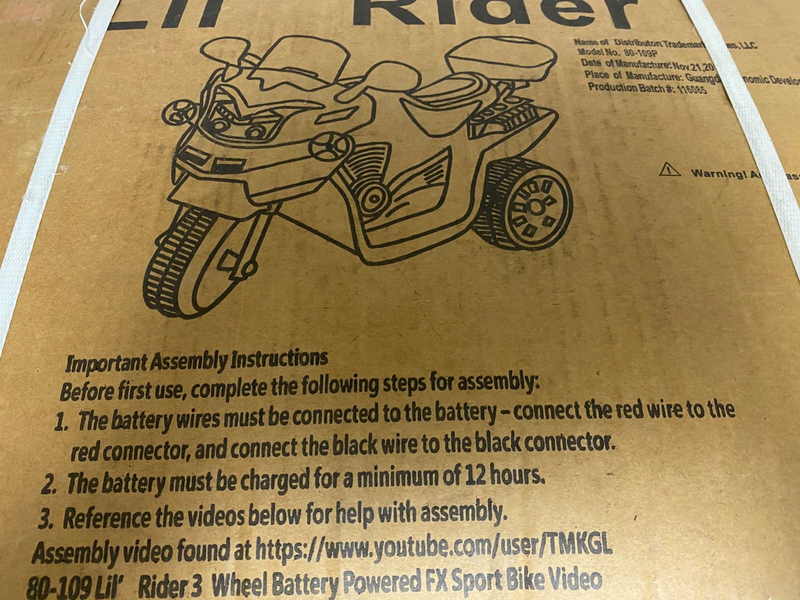 Load image into Gallery viewer, Rev Up the Fun with the New Lil Rider 80-109P 3 Wheel Ride-On!
