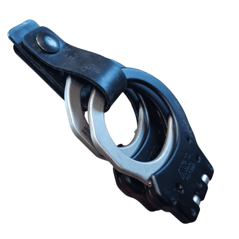 Load image into Gallery viewer, Cuff Clip
