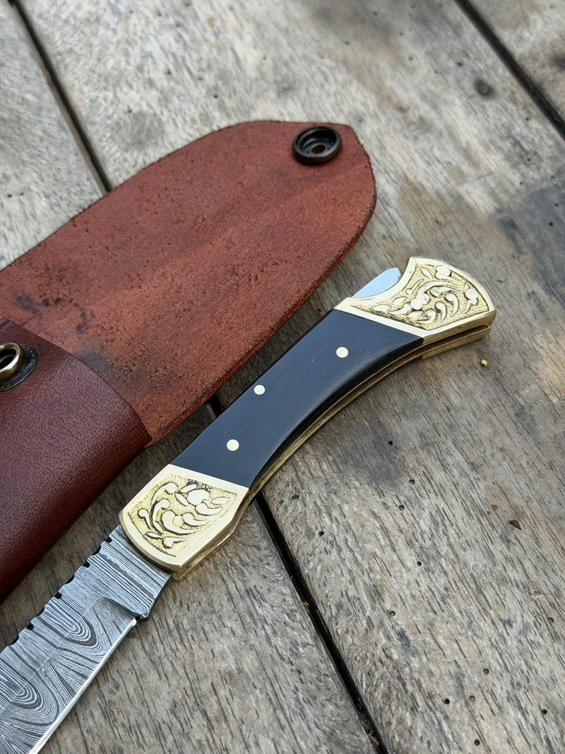 Load image into Gallery viewer, Handmade Brass Crown Folding Hunter 8" with black resin and horn handle

