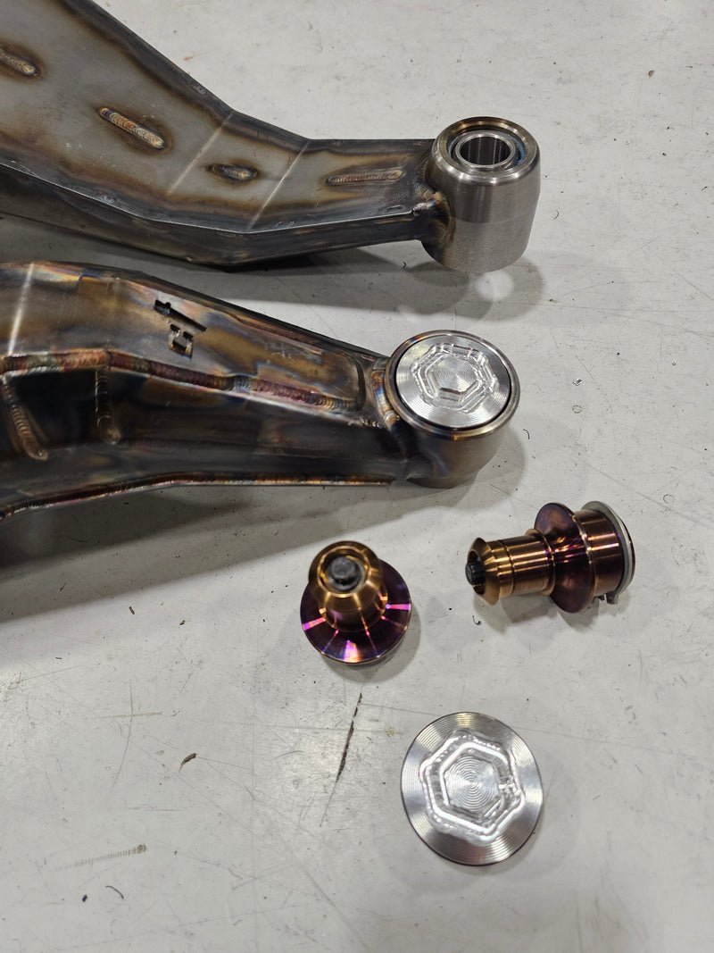 Load image into Gallery viewer, Maverick R Pro Desert Chromoly Upper A Arms
