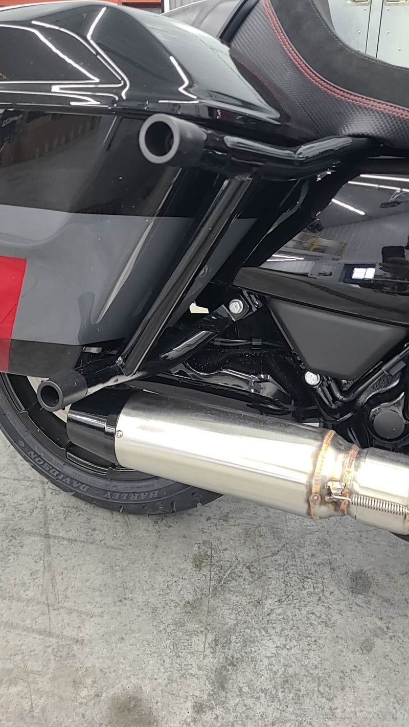 Load image into Gallery viewer, Roadglide Rear Crash Bar Touring models 2014-2025
