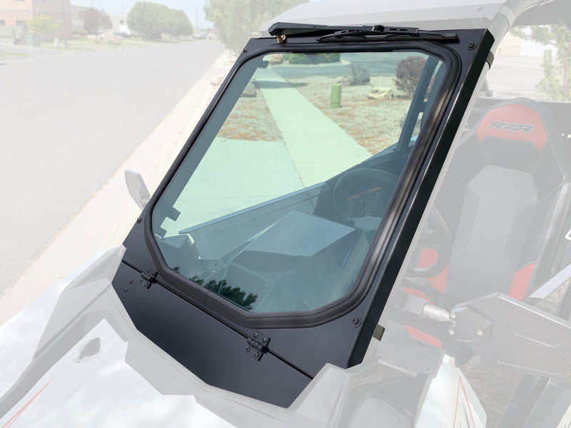 Load image into Gallery viewer, Polaris RS1 Glass Windshield with Vent and Wiper
