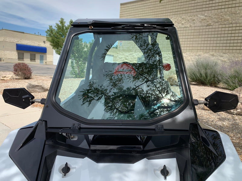 Load image into Gallery viewer, Polaris RS1 Glass Windshield with Vent and Wiper
