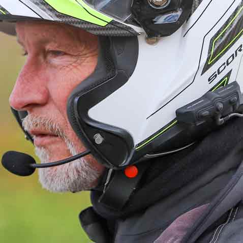 Load image into Gallery viewer, Rugged Radios CONNECT BT2 Bluetooth Moto Kit with GMRS Radio
