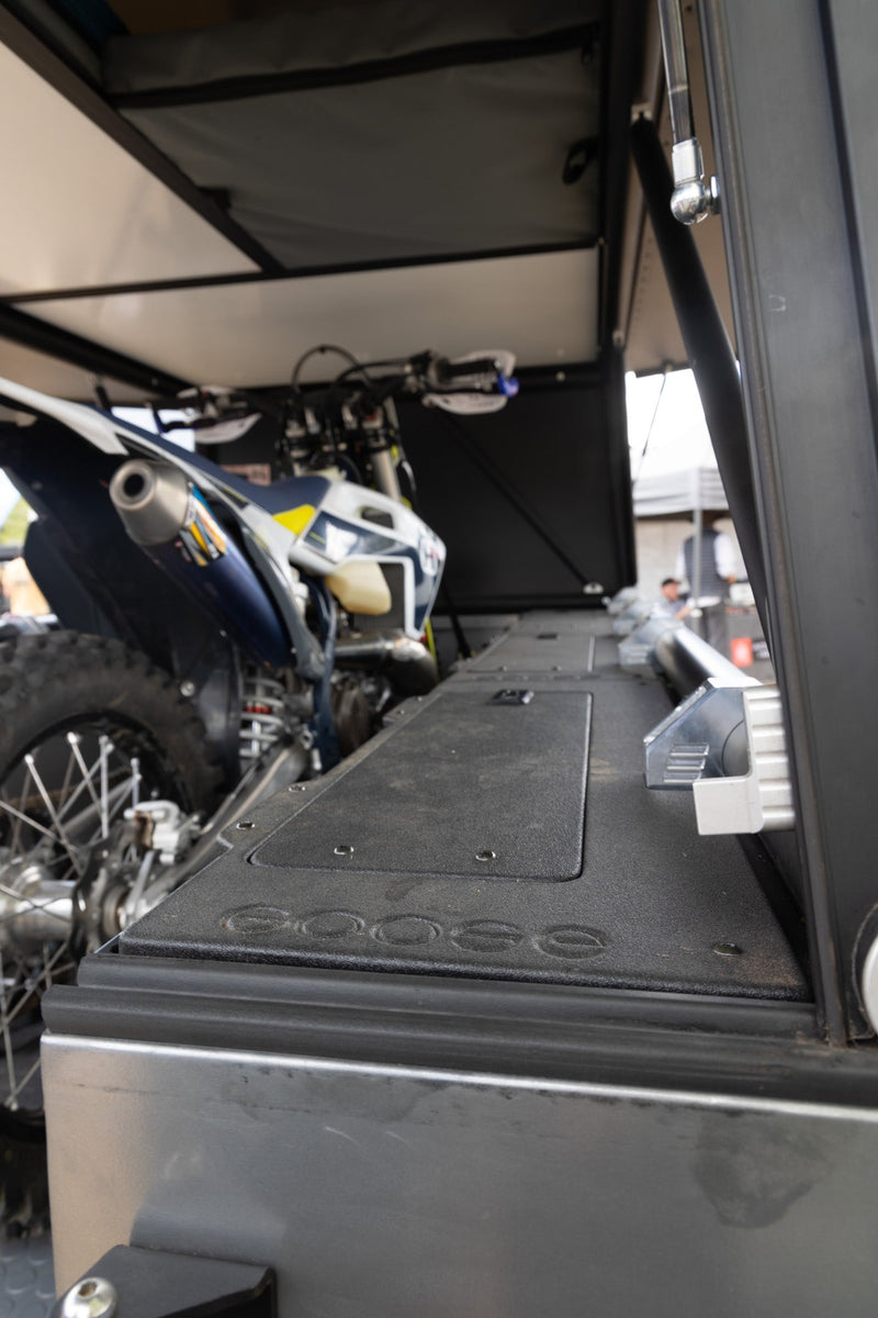 Load image into Gallery viewer, Rustic Mountain Overland Anzac GFC Moto Hauler - Passenger Side Utility Module Package
