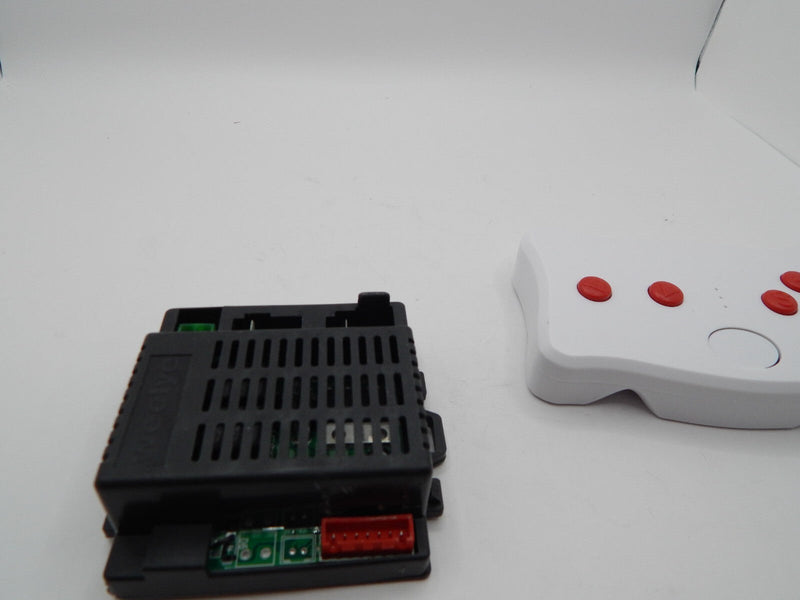 Load image into Gallery viewer, 12V Kids Ride-On Car with 2.4G Bluetooth Remote Control and Receiver
