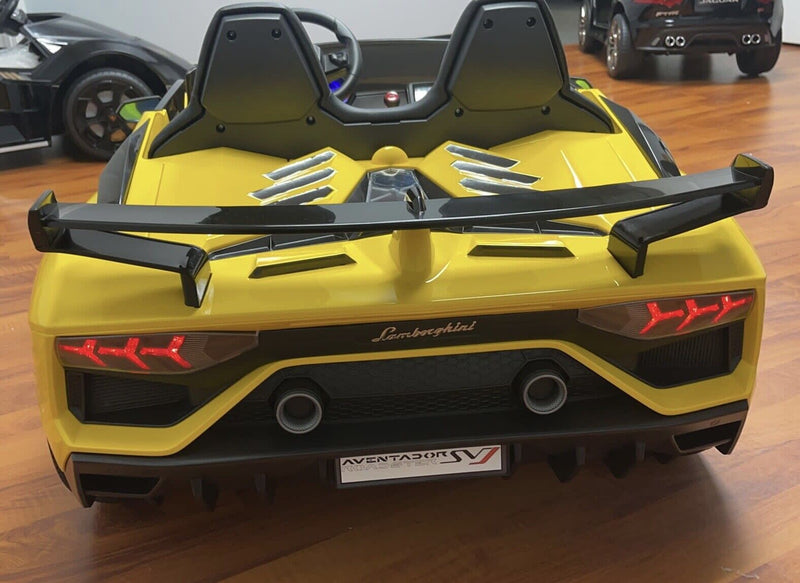 Load image into Gallery viewer, 24v Two Seater Children&#39;s Electric Car with Remote Control
