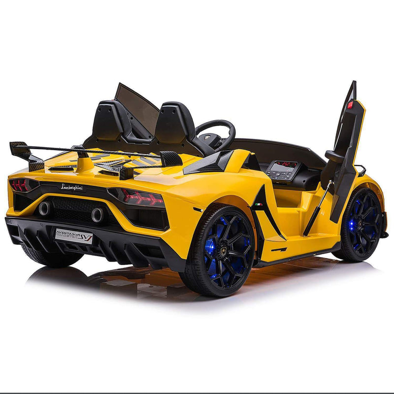 Load image into Gallery viewer, 24V 2 SEATS AUTHENTIC LAMBORGHINI AVENTADOR SVJ CHILDREN&#39;S RIDE-ON SPORTS VEHICLE, ILLUMINATION + REMOTE CONTROL
