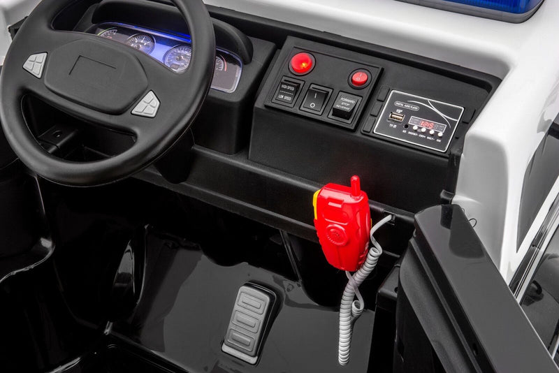 Load image into Gallery viewer, SUPERtrax® Large Truck Emergency Children&#39;s Ride On 4WD Law Enforcement Vehicle - Ebony.
