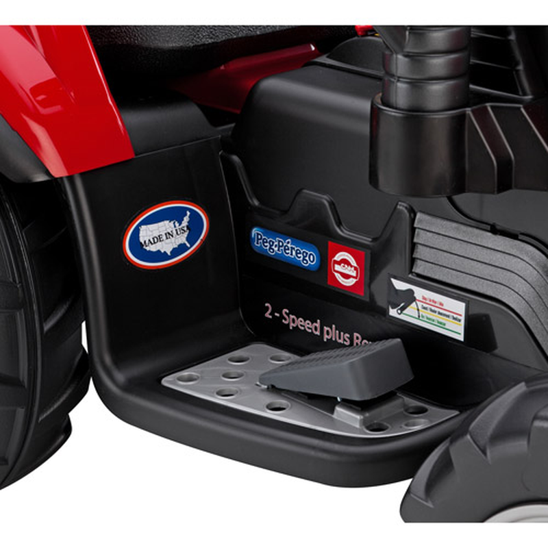 Load image into Gallery viewer, Case IH Magnum Tractor and Trailer 12-Volt Battery-Powered Ride-On - Brand New Model
