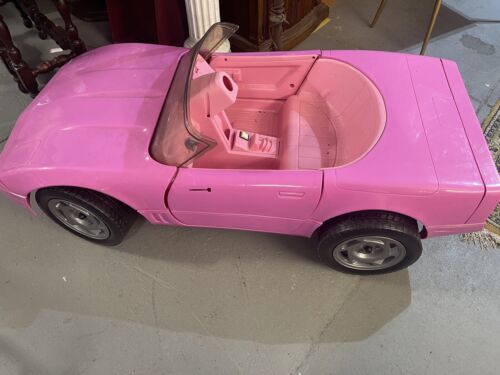 1988 BARBIE CORVETTE Classic Edition ~ Ride-On Toy Car #85350