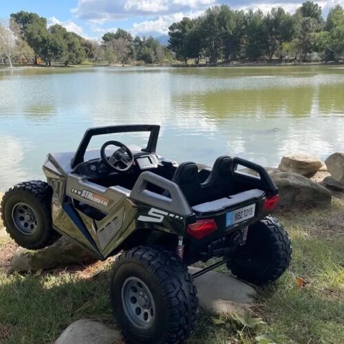 Load image into Gallery viewer, 24V Clash Ride-On Giant Buggy Razor Big UTV Rubber Twin Seat ATV Can-Am Off-Road Vehicle
