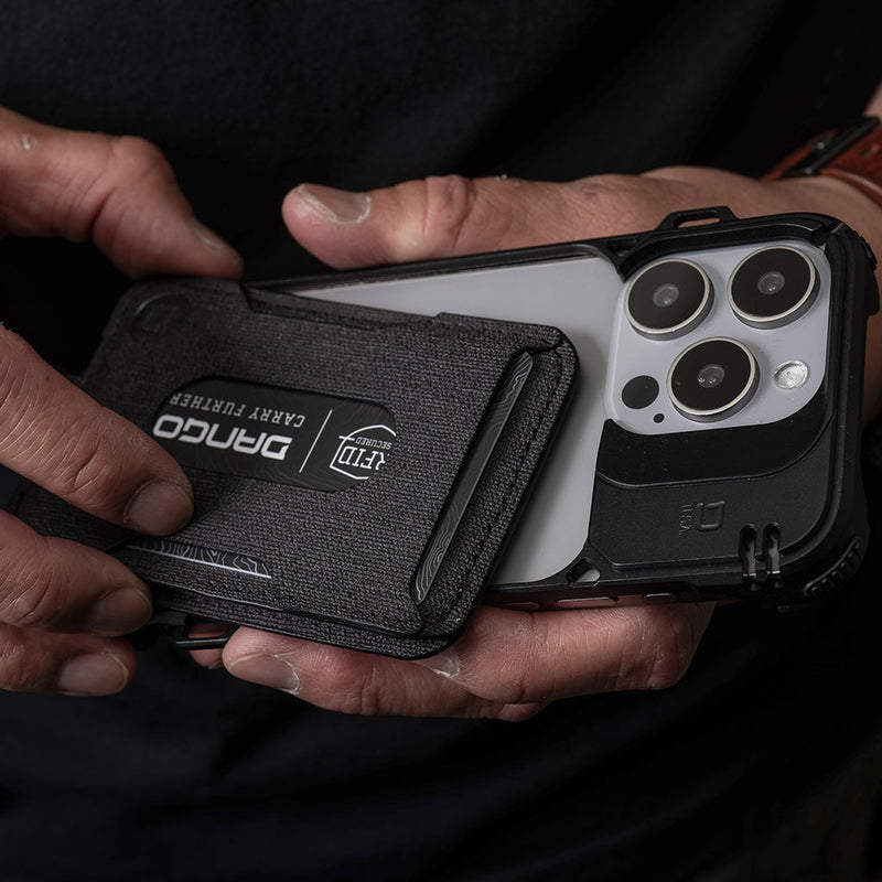 Load image into Gallery viewer, S1 STEALTH™ MAGSAFE PHONE WALLET
