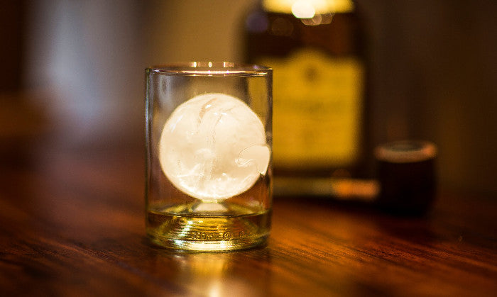 Load image into Gallery viewer, Whiskey Punt Glasses (set of 2)
