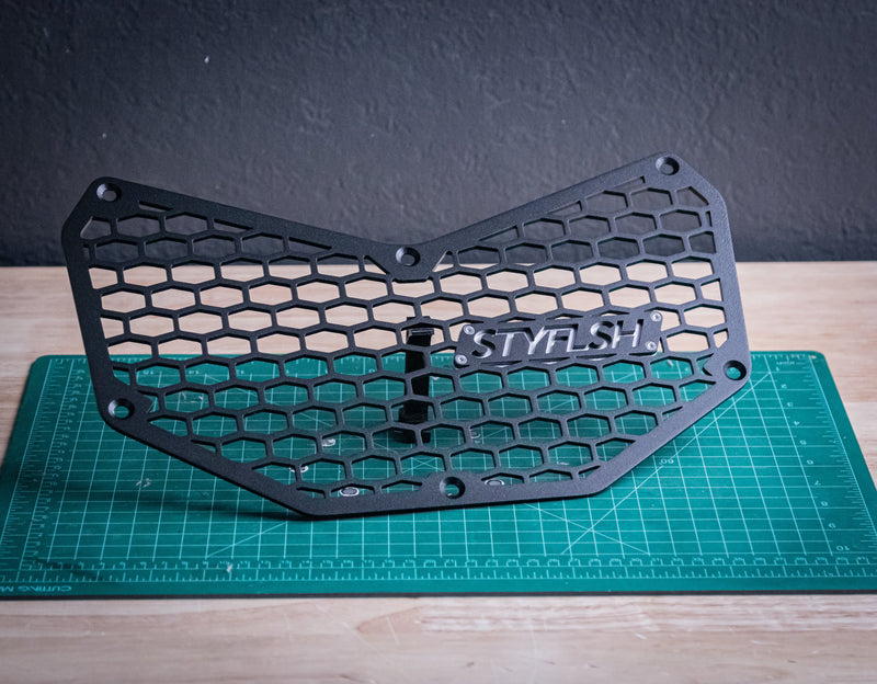 Load image into Gallery viewer, SFM Can-am X3 Front Grill
