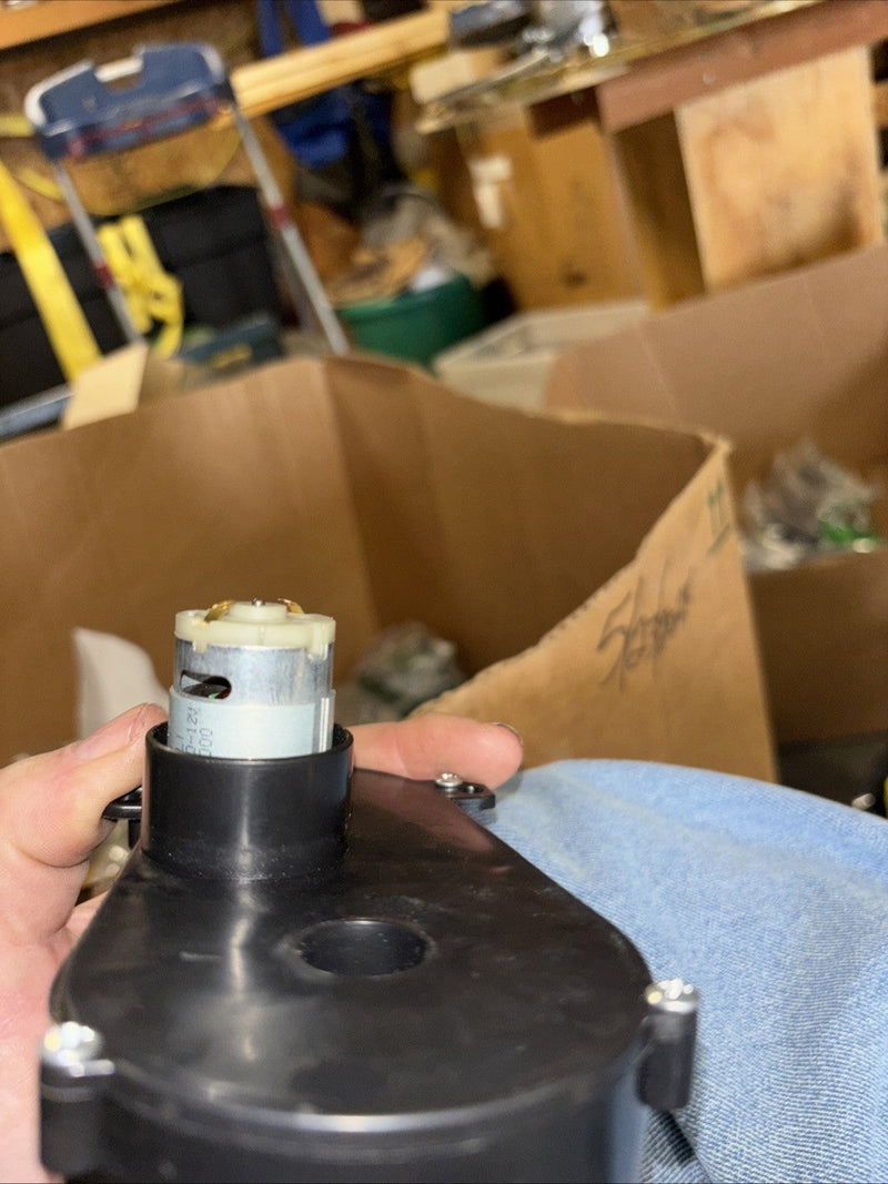 Load image into Gallery viewer, Electric 12V RS380 Steering System for Children&#39;s Ride-On Toys
