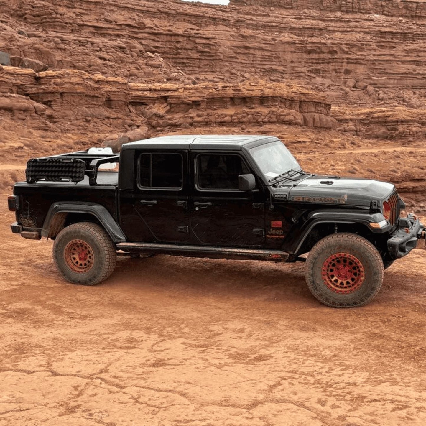 Shiprock Mid Height Rack for T-Slot Rails