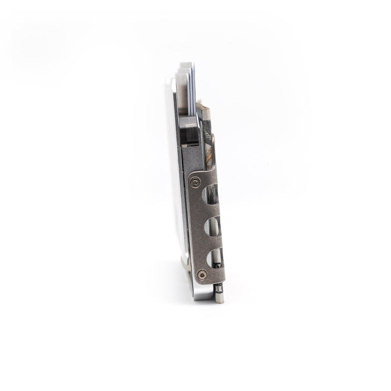 Load image into Gallery viewer, SK1 SLIDE KICK WALLET WITH TITANIUM MONEY CLIP
