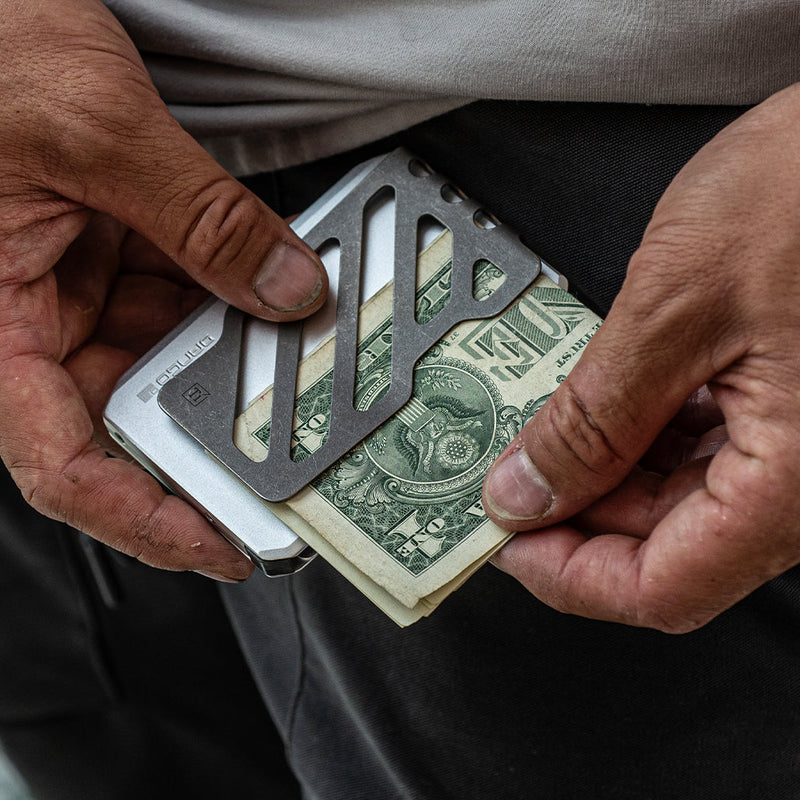Load image into Gallery viewer, SK1 TITANIUM MONEY CLIP
