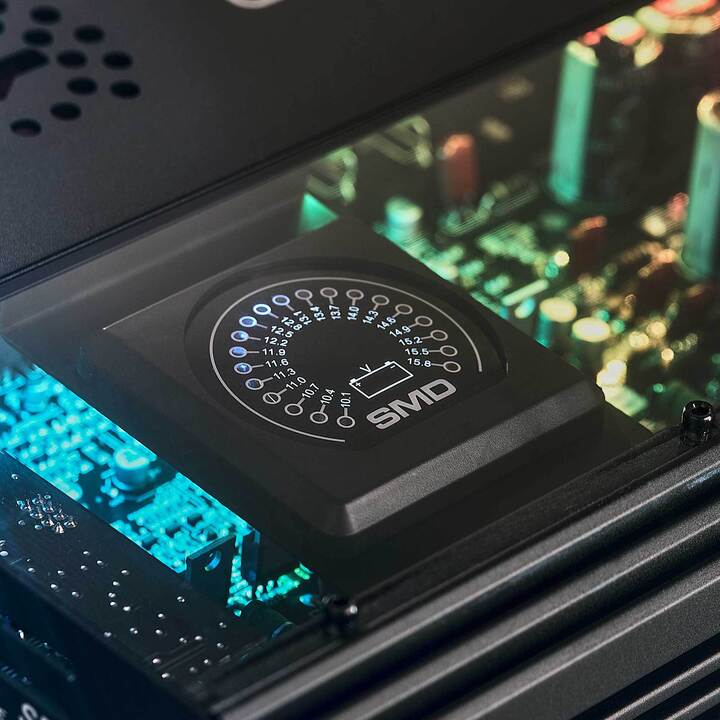 Load image into Gallery viewer, SMD 4-Channel Class AB Amplifier with VM-1 Voltmeter and Digital LED Lights 4 x 200W at 2-ohm - Steve Meade Designs
