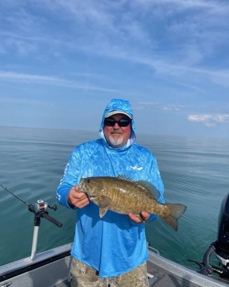 Load image into Gallery viewer, Hooded Helios Fishing Shirt with Gaiter
