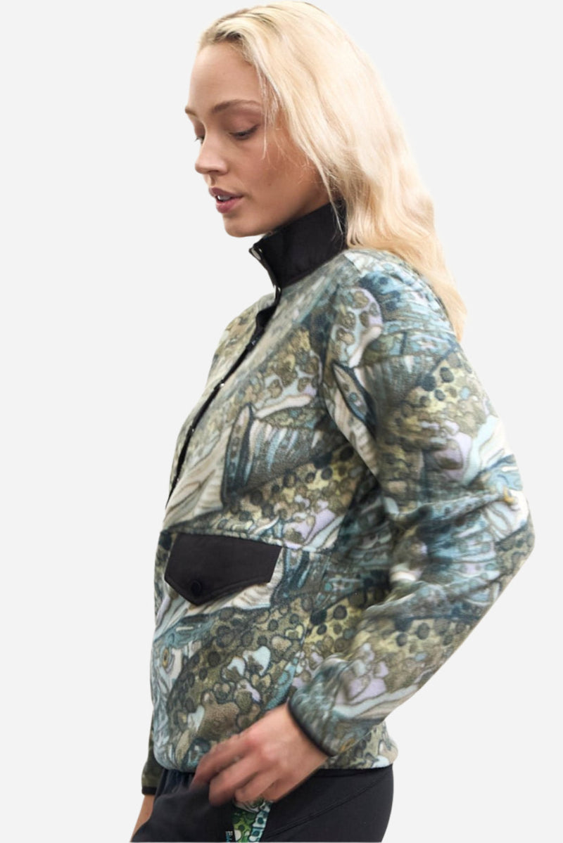 Load image into Gallery viewer, Steel My Heart Riffle Snap Fleece
