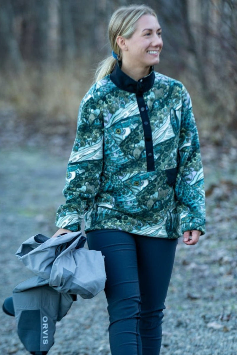 Load image into Gallery viewer, Steel My Heart Riffle Snap Fleece
