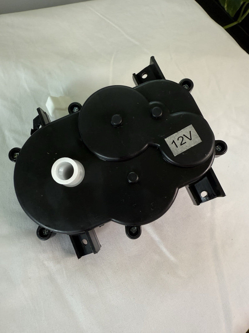 Load image into Gallery viewer, 12V Children&#39;s Electric Car with Steering Gearbox
