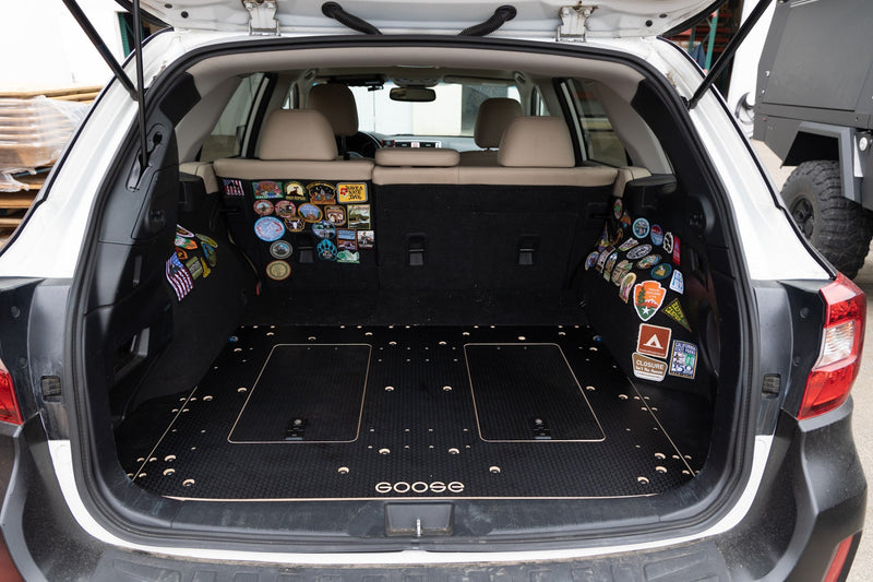 Load image into Gallery viewer, Subaru Outback 2015-2019 5th Gen. - Rear Plate System
