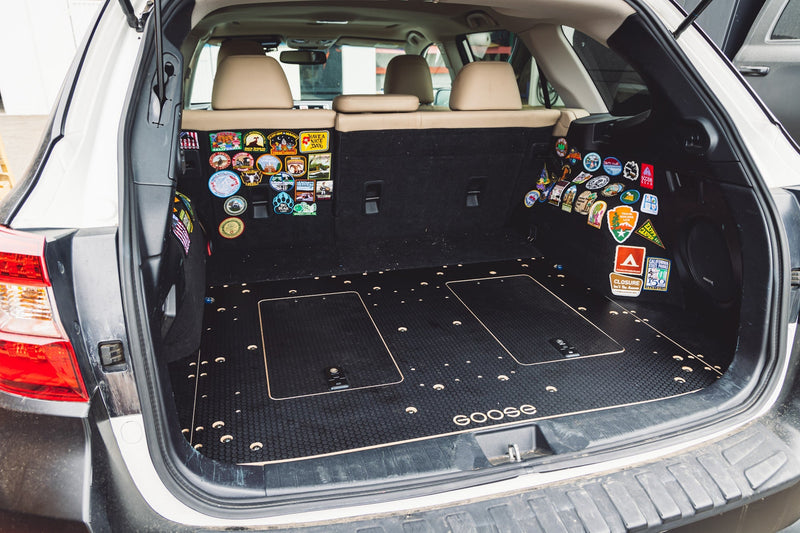Load image into Gallery viewer, Subaru Outback 2015-2019 5th Gen. - Rear Plate System
