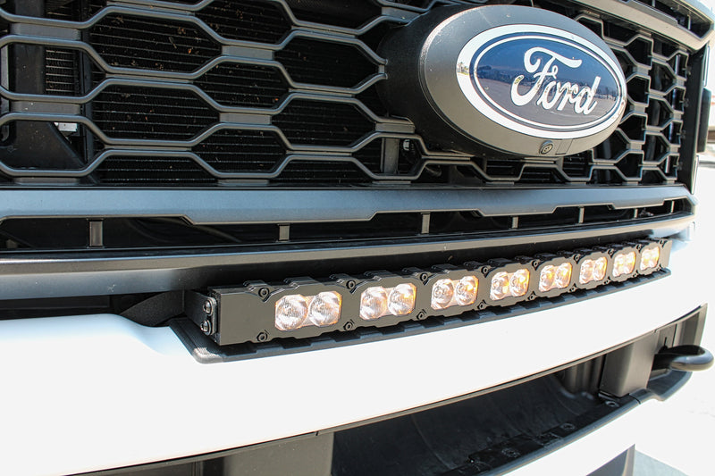 Load image into Gallery viewer, 2023+ Ford Super Duty F250/350/450 30in Light Bar - PRO
