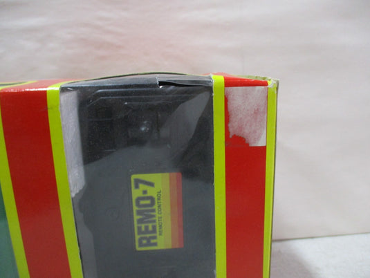 18-Wheel Battery Operated Hauler with Remote Control