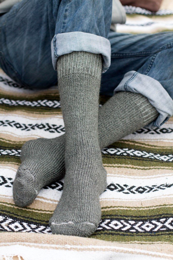Load image into Gallery viewer, Superwarm Heavy Extreme Alpaca Socks
