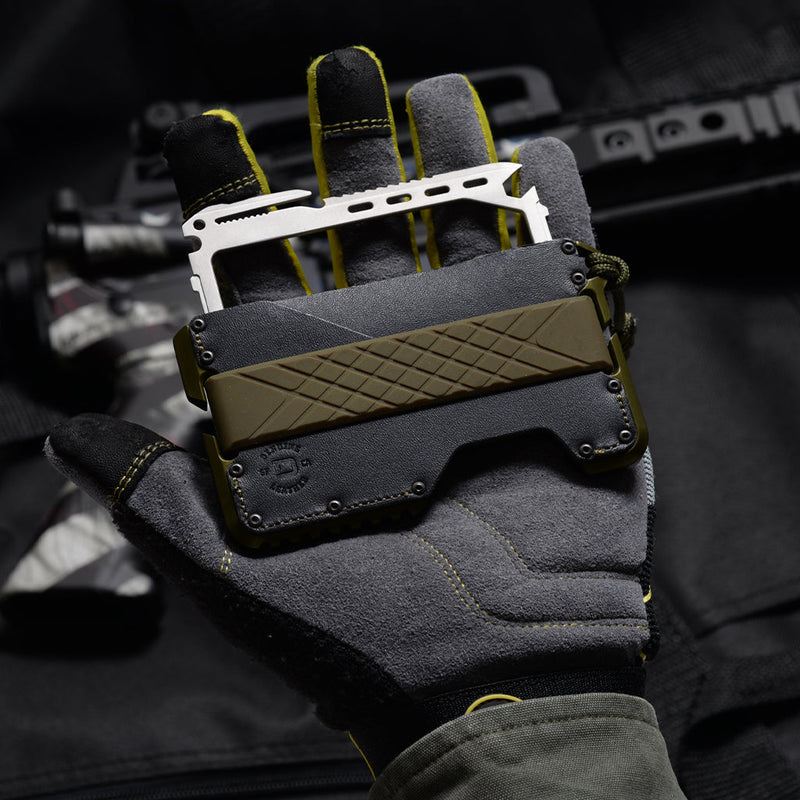Load image into Gallery viewer, T01 Special Edition Moss Green Tactical™ Wallet
