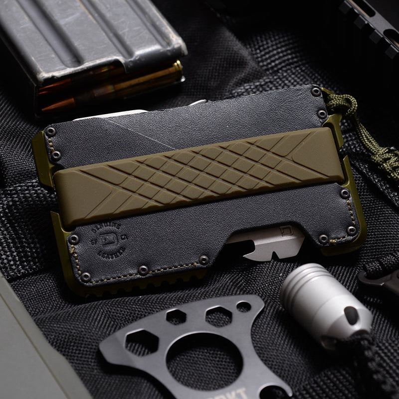 Load image into Gallery viewer, T01 Special Edition Moss Green Tactical™ Wallet
