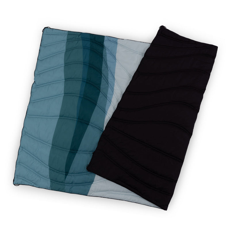Load image into Gallery viewer, Aura Outdoor Puffer Blanket
