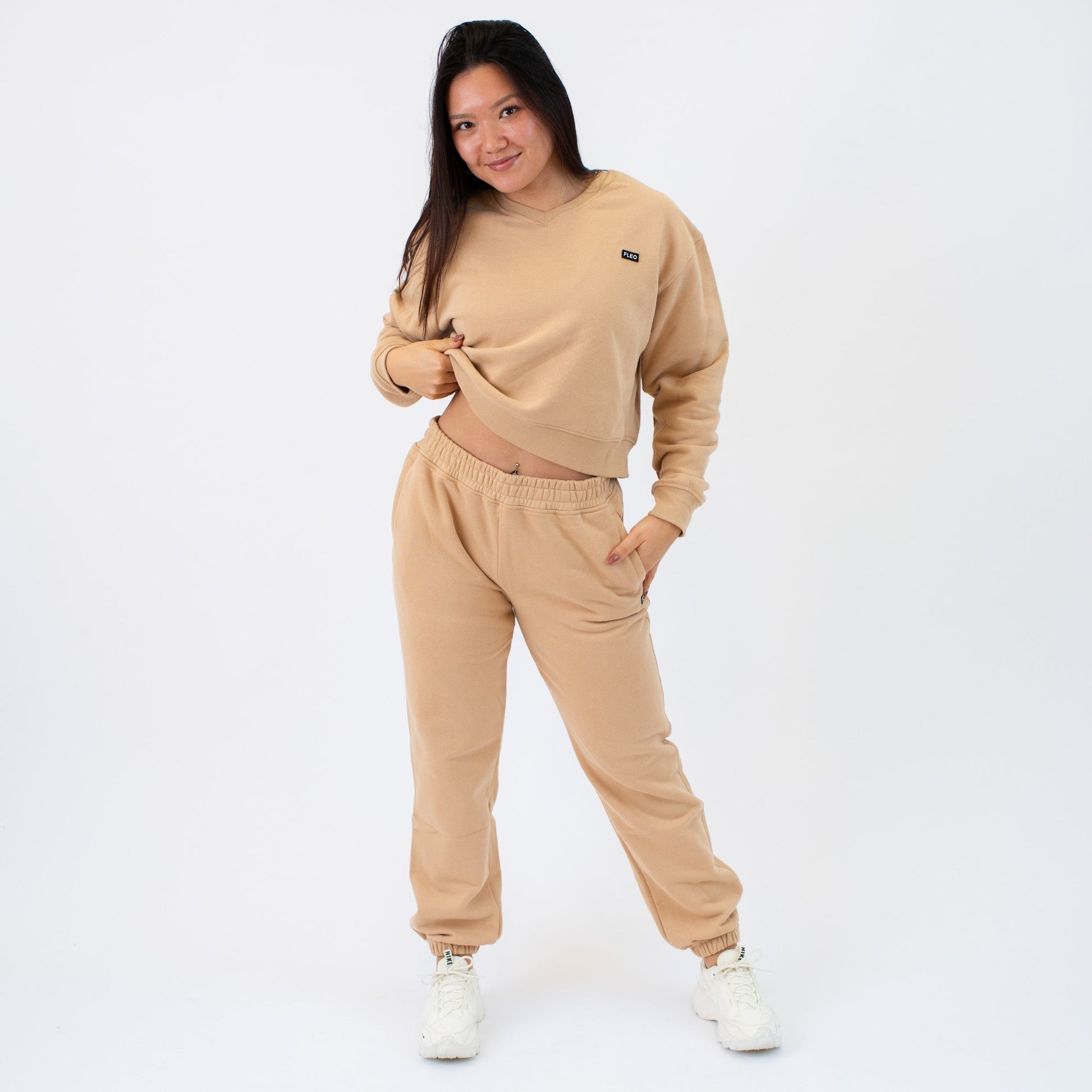 V Neck Crop Sweatshirt - Skoutley Outdoors LLC