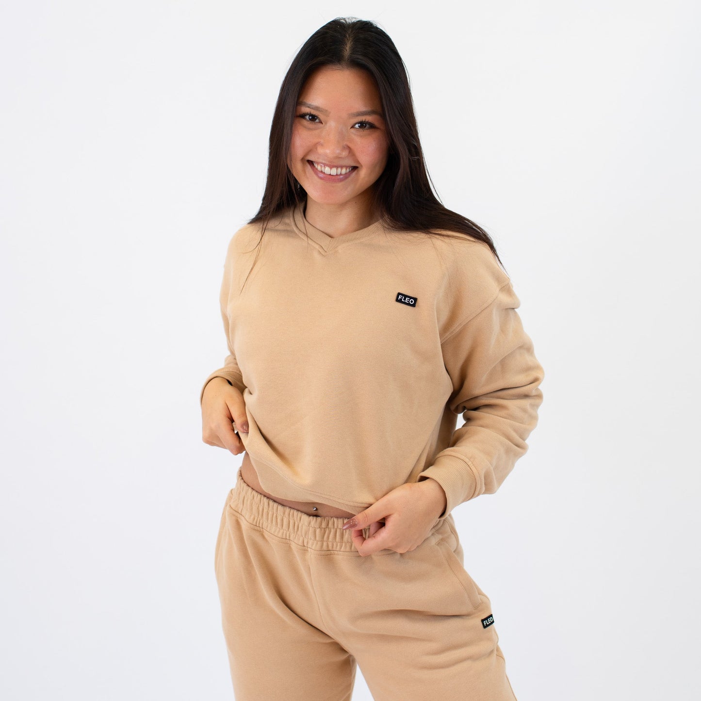 V Neck Crop Sweatshirt - Skoutley Outdoors LLC