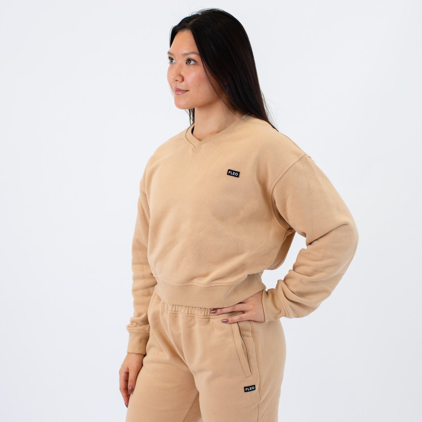 V Neck Crop Sweatshirt - Skoutley Outdoors LLC