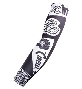 Load image into Gallery viewer, Cinelli Tempo Arm Warmers (Black/ White Cinelli Pattern)
