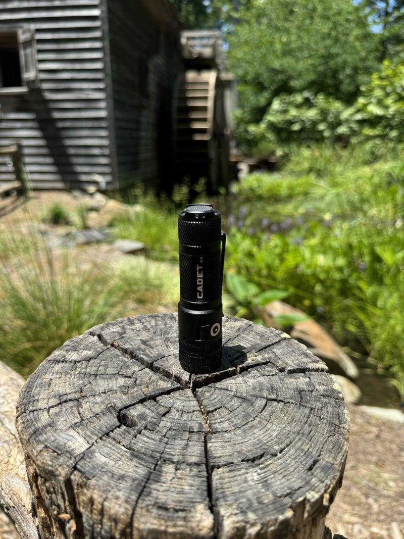 Load image into Gallery viewer, Cadet Gen4 1,200 Lumen Tactical EDC Flashlight
