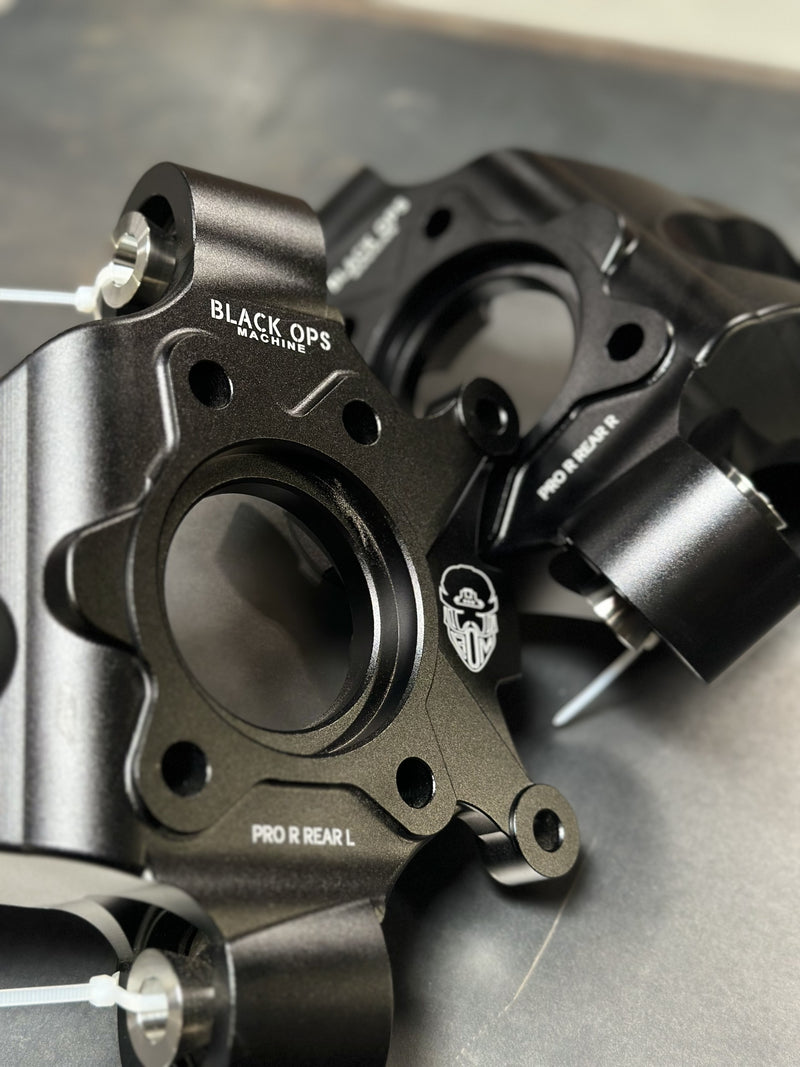 Load image into Gallery viewer, Pro R/ Turbo R Rear Knuckles
