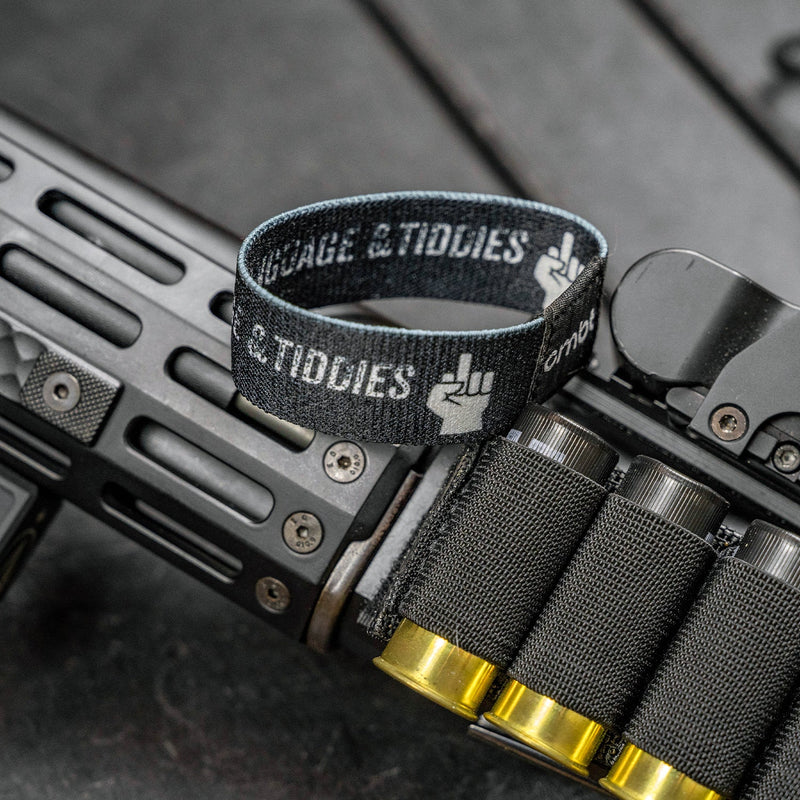 Load image into Gallery viewer, Reversible Elastic Wristband Bracelet
