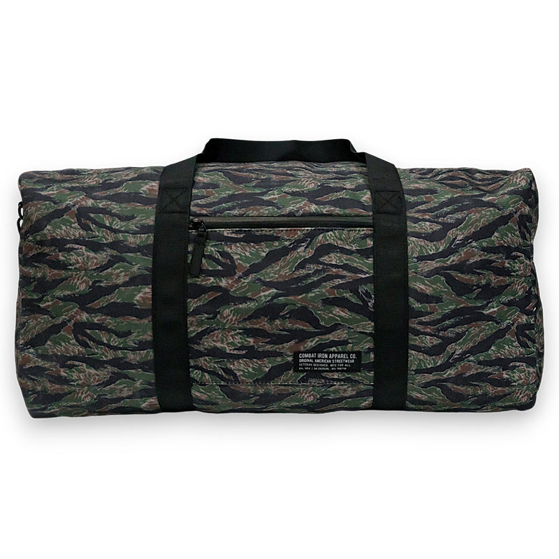 Load image into Gallery viewer, Waterproof XL 57.5L Waxed Duffle Bag
