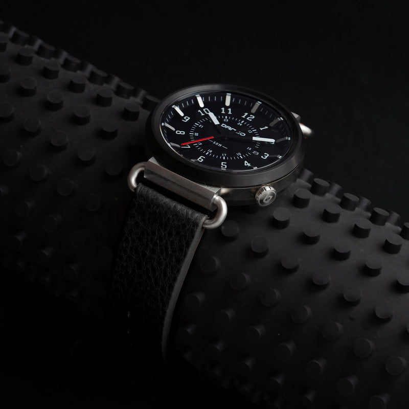 Load image into Gallery viewer, TK-01 - Trek Watch with Italian Leather Strap - Jet Black
