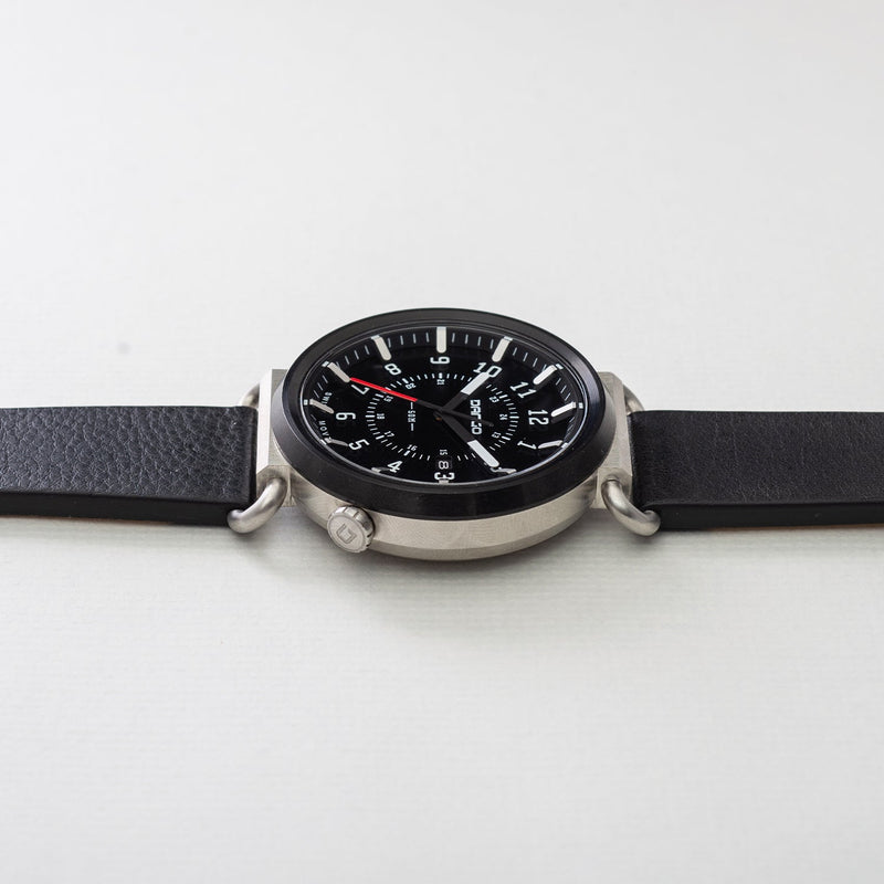 Load image into Gallery viewer, TK-01 - Trek Watch with Italian Leather Strap - Jet Black
