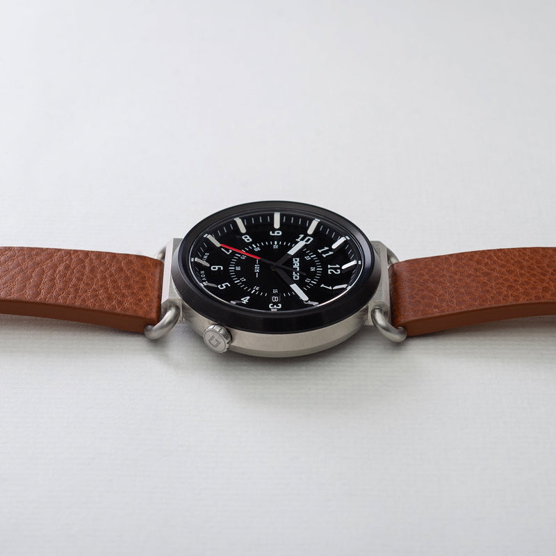 Load image into Gallery viewer, TK-01 - Trek Watch with Italian Leather Strap - Whiskey Brown
