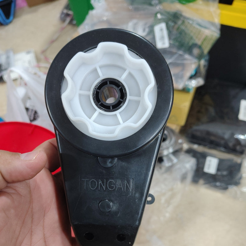 Load image into Gallery viewer, 12V Electric Motor Gearbox 40000 RPM with Right/Left Power Wheels Control
