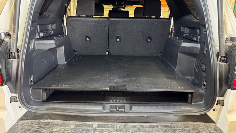 Load image into Gallery viewer, Toyota - 4Runner - 2025-Present - 6th Gen - Hybrid - Explore Series - Rear Plate System
